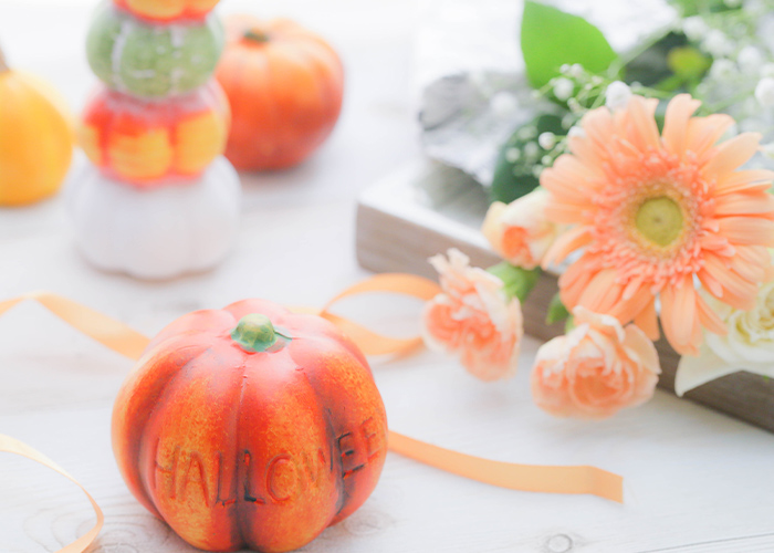 職場ネイルに＋α♡ハロウィン感を添える提案テクニック