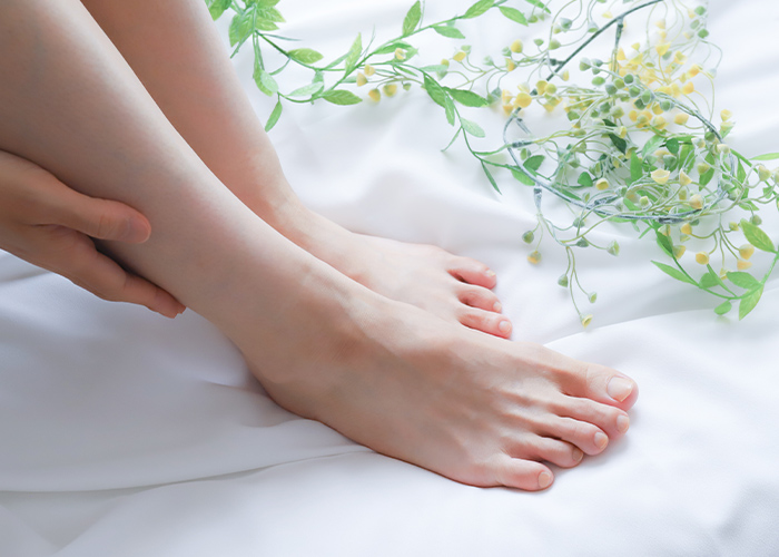 施術の差が出る!保湿ケアで叶える“うるツヤ”な足元美
