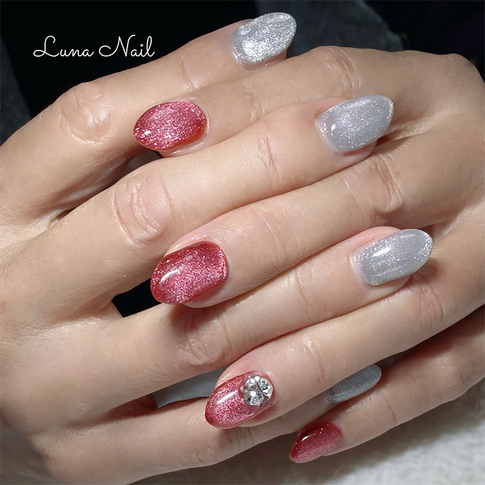 ④色の違いを楽しむ☆マグネットカラーのアシメネイル