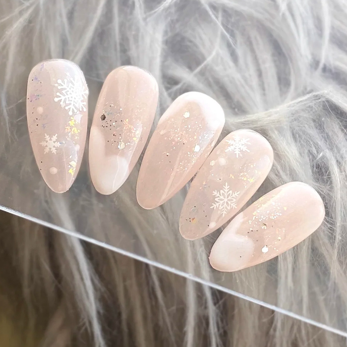 ④もくもくの雪ぐもみたい♡スキンベージュ×雪アート