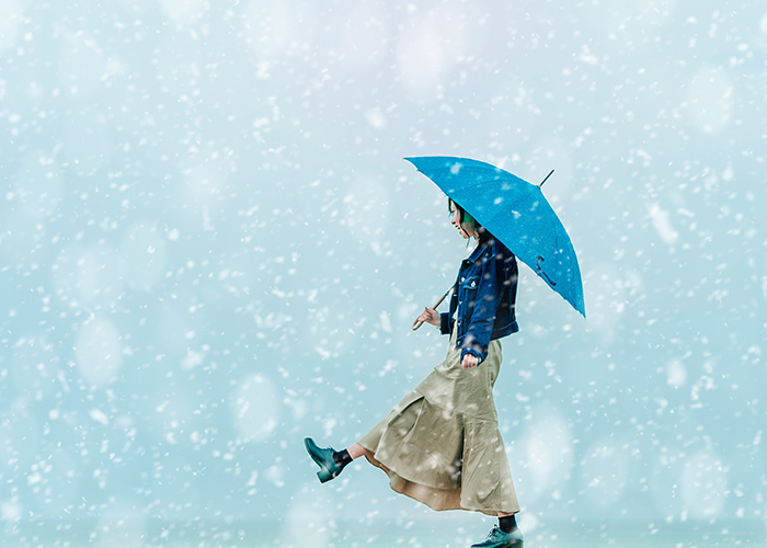 雪ネイルだからこそ叶う、冬らしさと上品さの両立