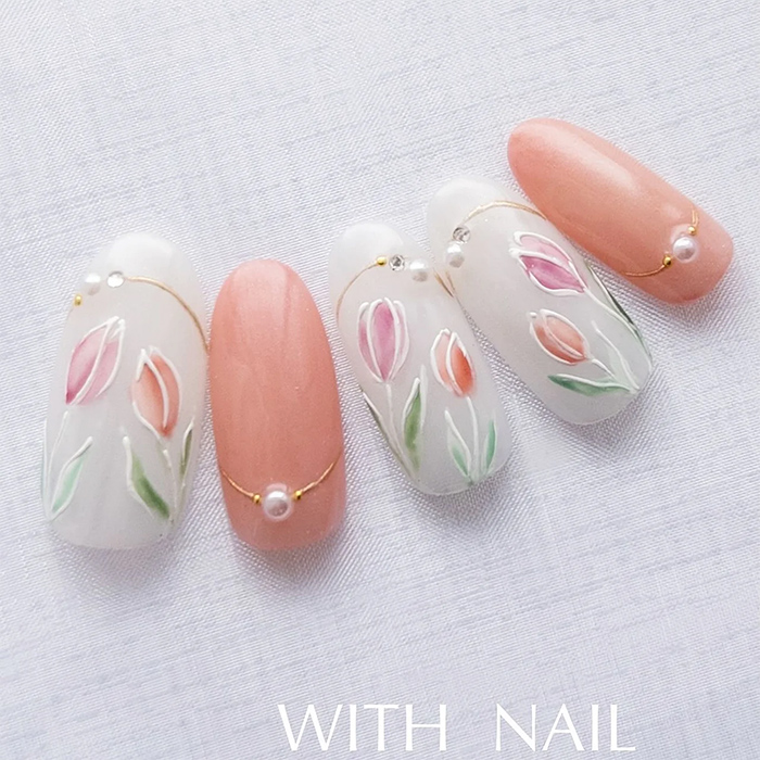 ①上品な指先に♪ミラーフレンチ×チューリップネイル