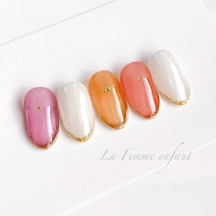 ⑥ゼリーのような質感♡クリアカラー×ミラースキニーフレンチ