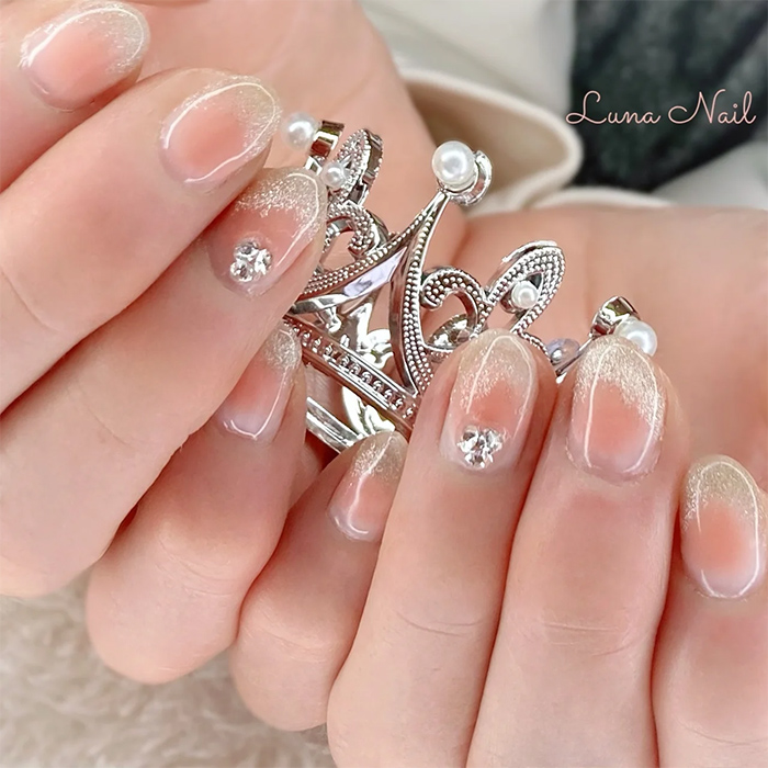 ③色味と輝きでつくる☆チーク×マグネットフレンチ