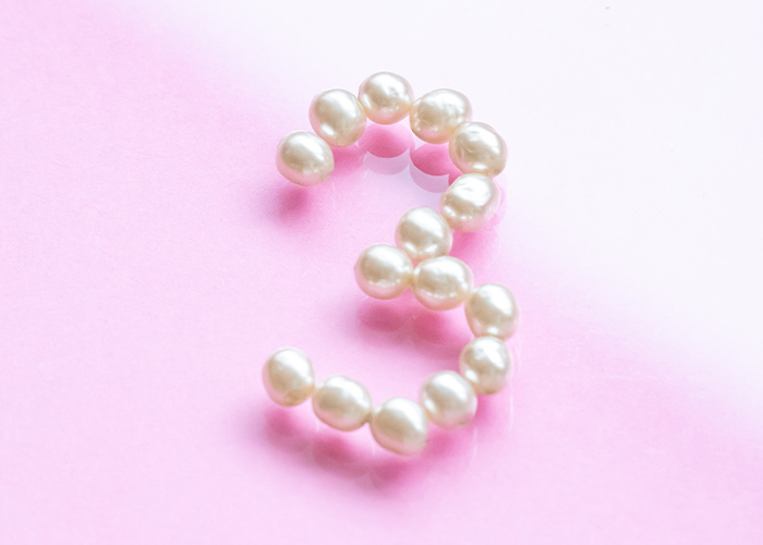 さりげなく季節感♪シンプル派の3月ネイル7選◎