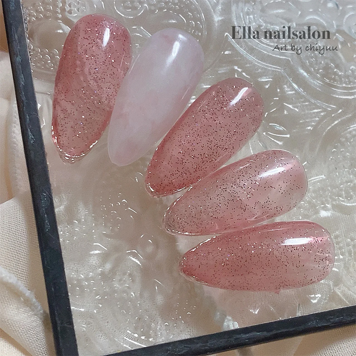 ⑥クリアカラーの下で煌めくフラッシュ♡