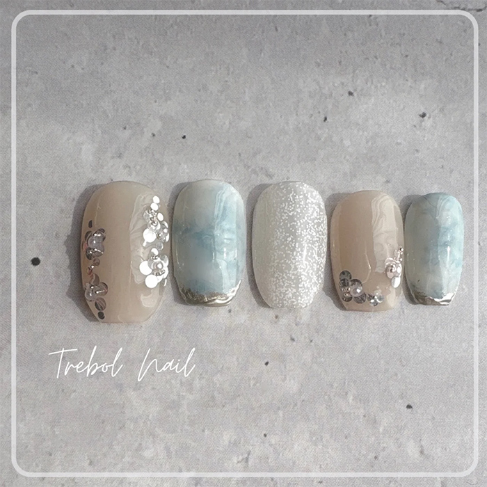 ⑦指先を上品に♪もやもやニュアンス×ホロフラワーネイル