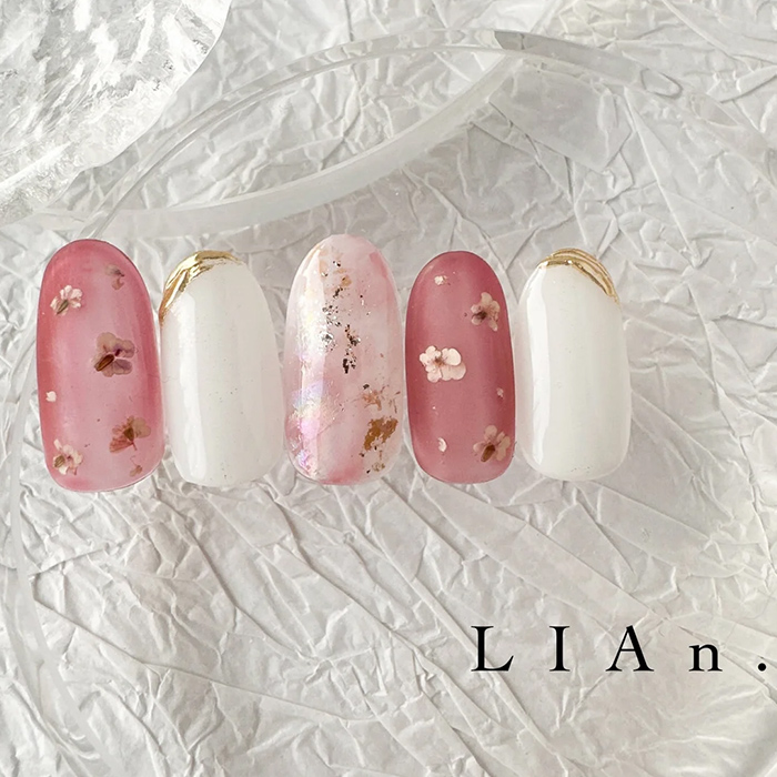 ⑬ジューシーなクリアカラー◎マット×フラワーネイル