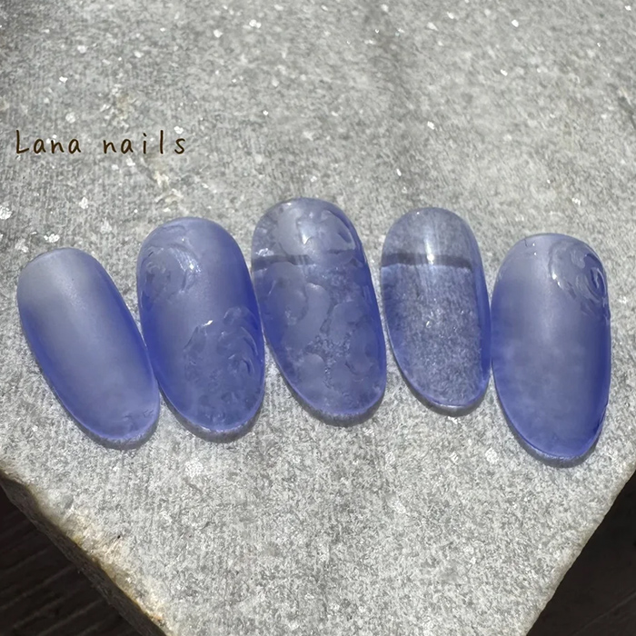 ②指先を爽やかに♪クリアカラー×レース風ネイル