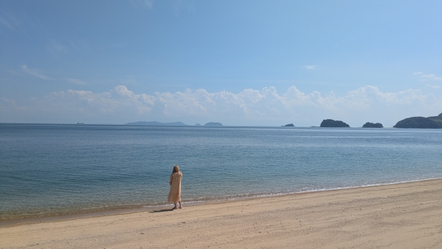 夏ネイルは大人可愛い?派手?上品?お客様のなりたい印象で選ぶ