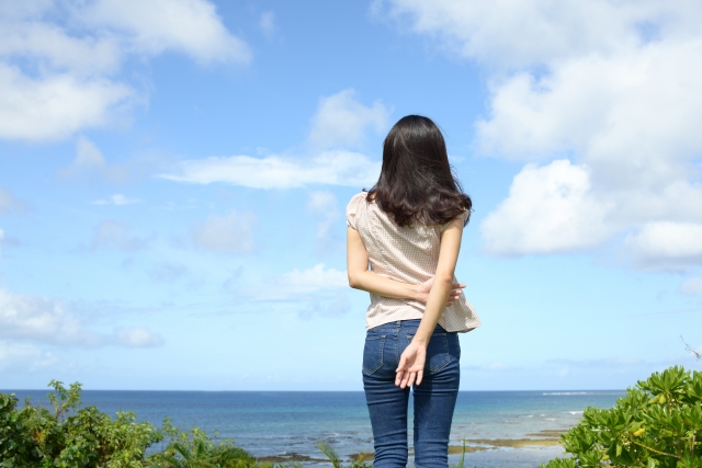 帰宅後の服にもなじむカラーで旅の余韻を☆